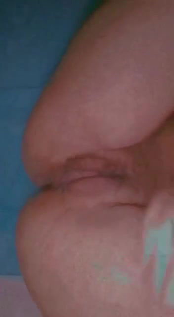 model masterbate on video call