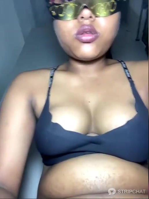 Stripchat Dreamgirl124