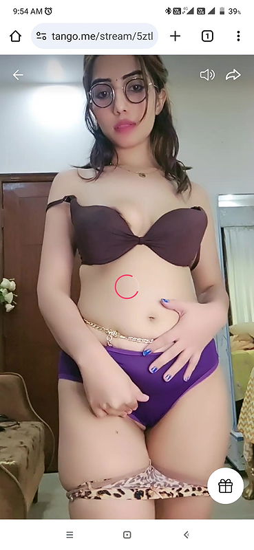 Misha pussy slip 09 54 39 16