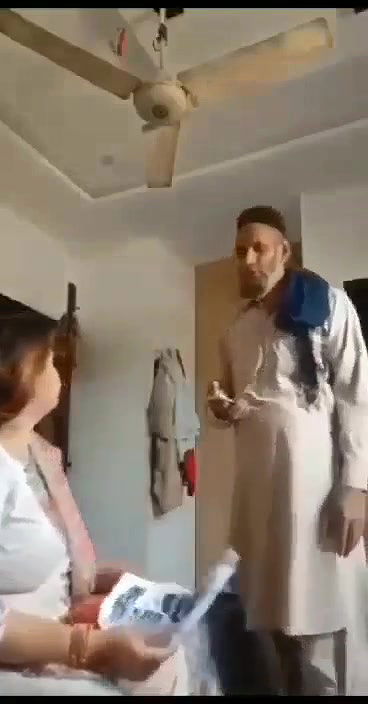 Pakistani bhabhi sex with sasur and husband comes