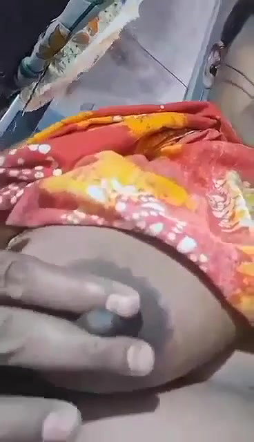 Desi bihari bhabhi hot talking and showing