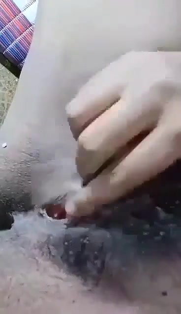 Desi bihari bhabhi hot talking and showing