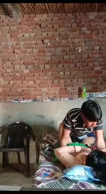 rajasthani bhabi ko akele me bulakar pela