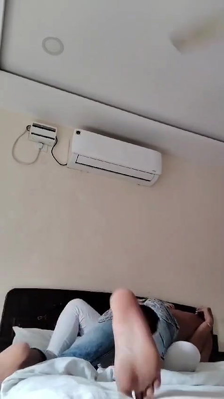 hot bhabhi ko hotel me leke choda part 02