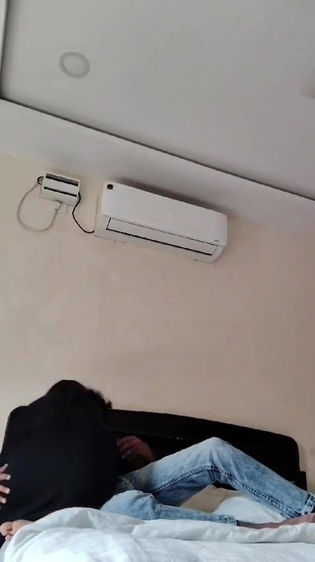 hot bhabhi ko hotel me leke choda part 01