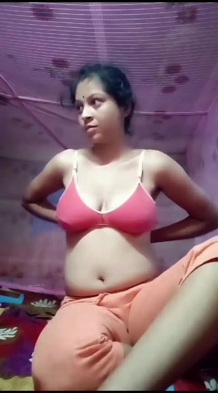 cute village fingering before sleeping