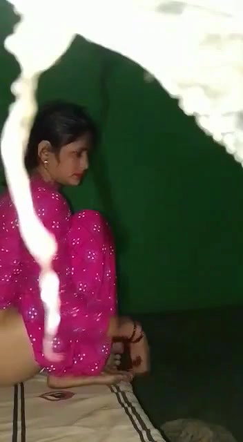 Aunty ko pela aur video banaya