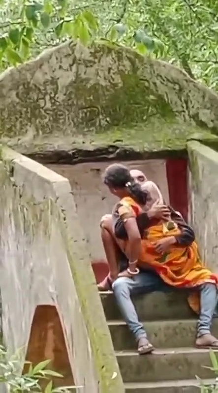 Outdoor sex with bhabhi