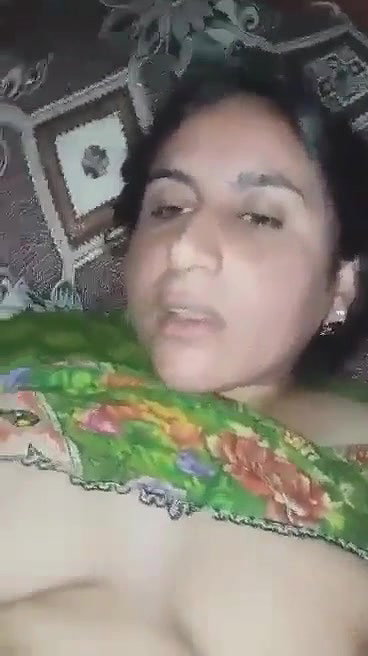 pakistani bhabhi hot sexy video
