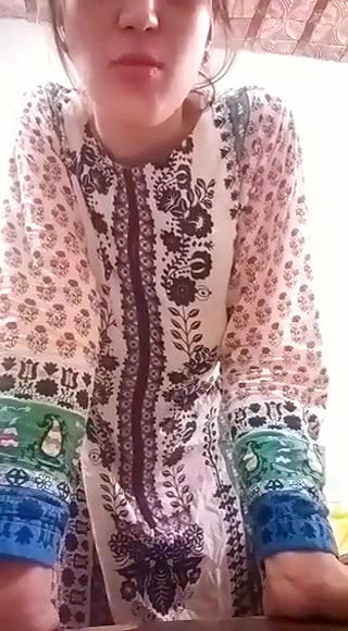 paki Pathan girl showing her big boobs in video