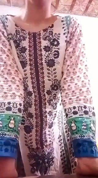 paki Pathan girl showing her big boobs in video