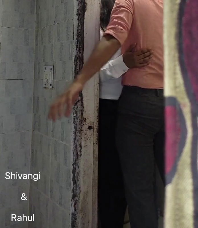 Hidden Video Rahul giving Shivangi blowjob