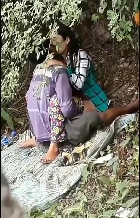 Jungle mein chaalu ho gye