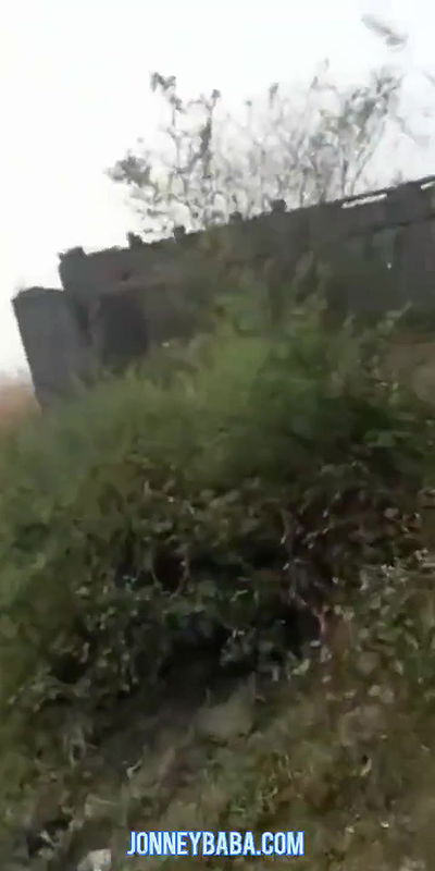 Desi outdoor wife sharing fucking video