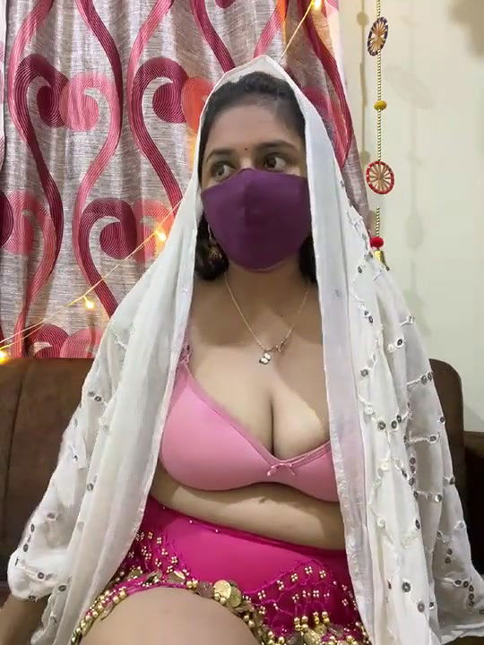 DishaSharma strip tease