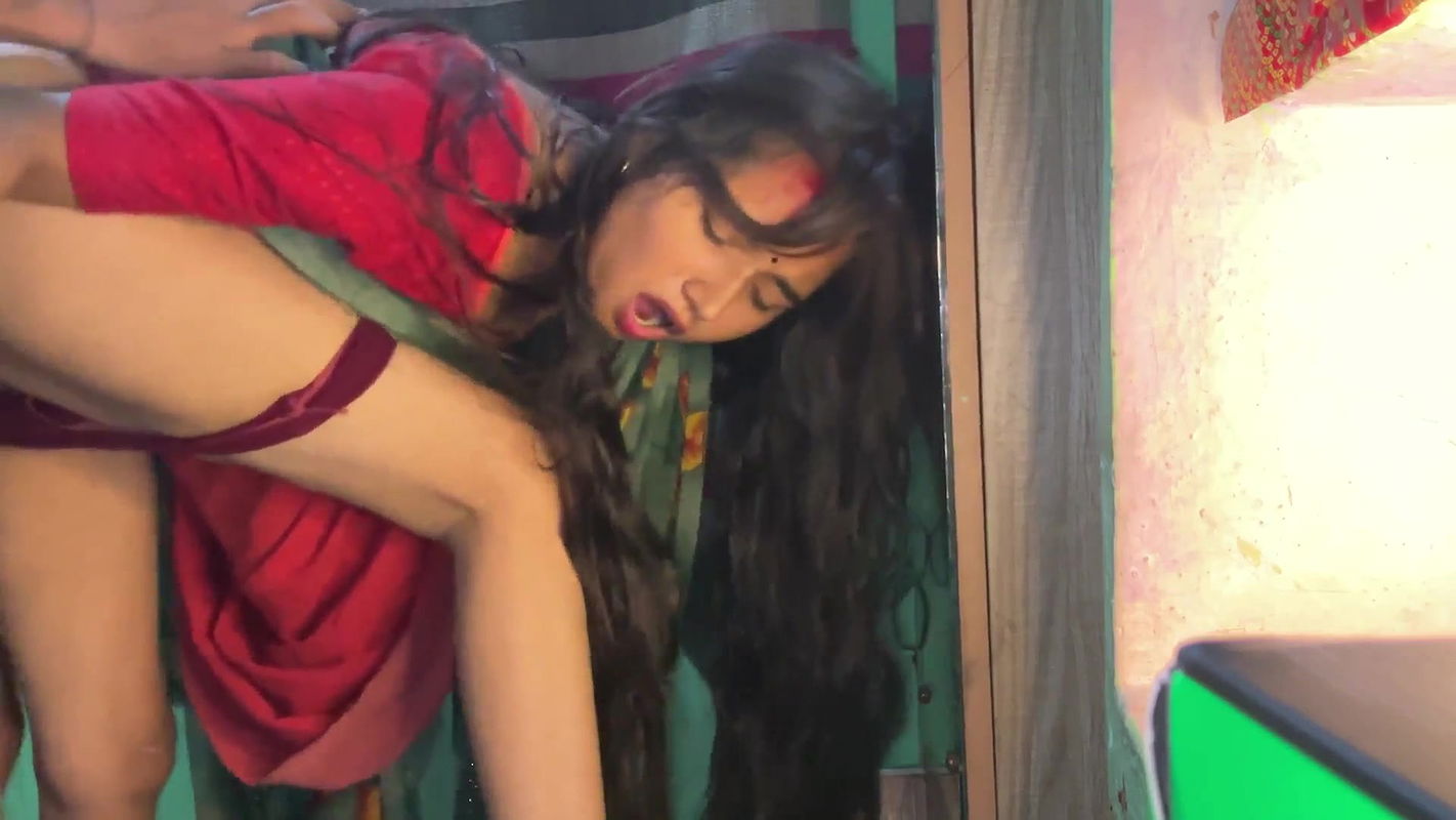 Sundar Village Bhabhi ka paani nikal diya