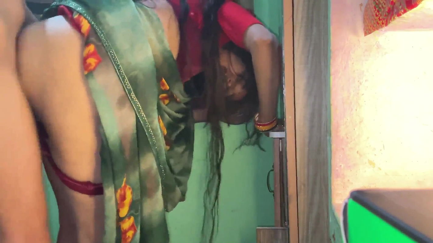 Sundar Village Bhabhi ka paani nikal diya