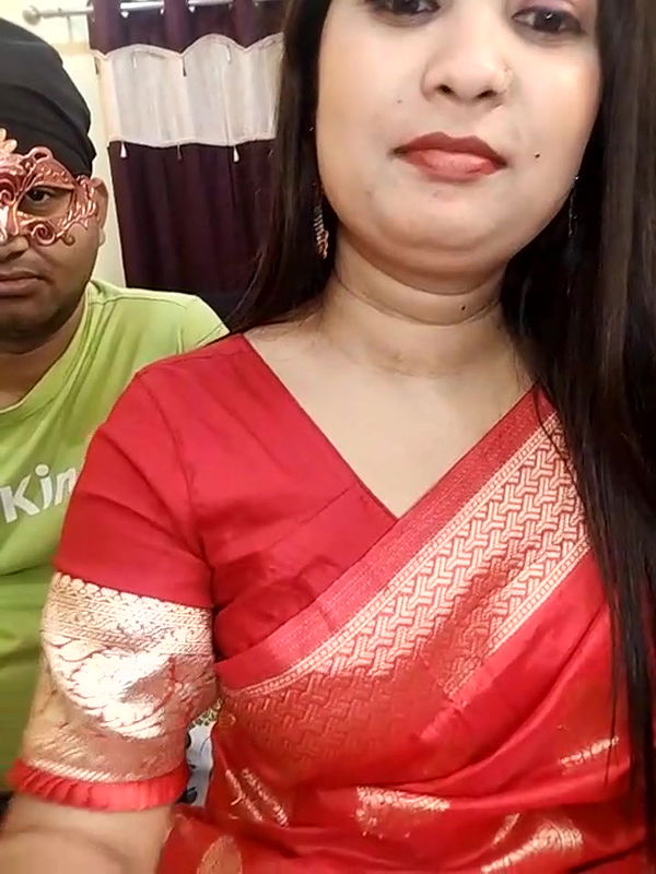 Married Bhabhi Giving Blowjob to Husband