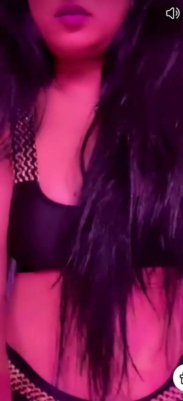 Venus Tango MILF Babe Dancing Teasing