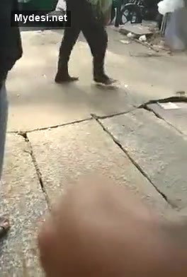 Bhabhi Rubbing HUs Dick onScootr