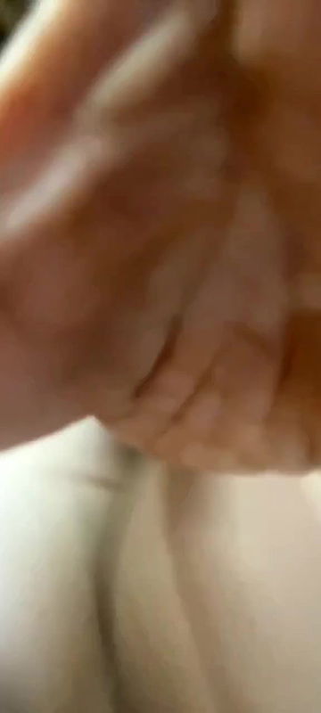 tattooed bhabhi pussy rubbing and fingering mms