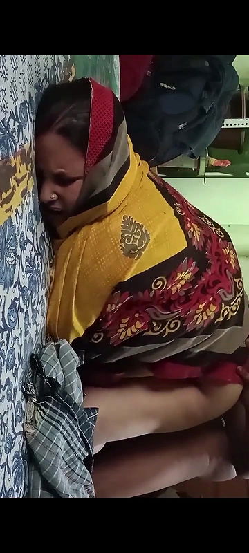 Wife ki Mummy ko Choda