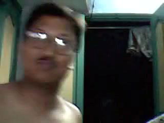 Amateur mature guy sucking on big boobies of his Bengali wife