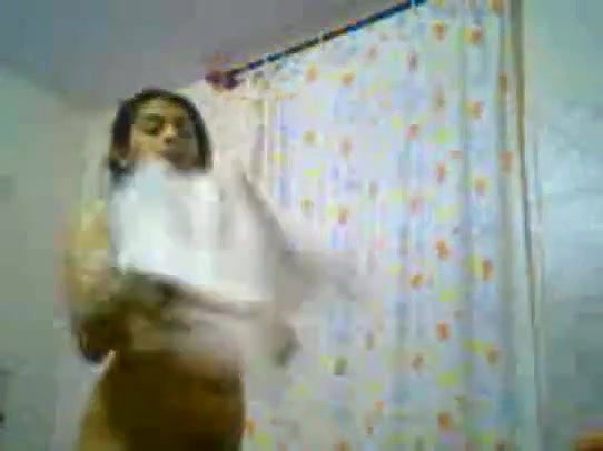 Indian amateur college girl filmed on cam in the bathroom