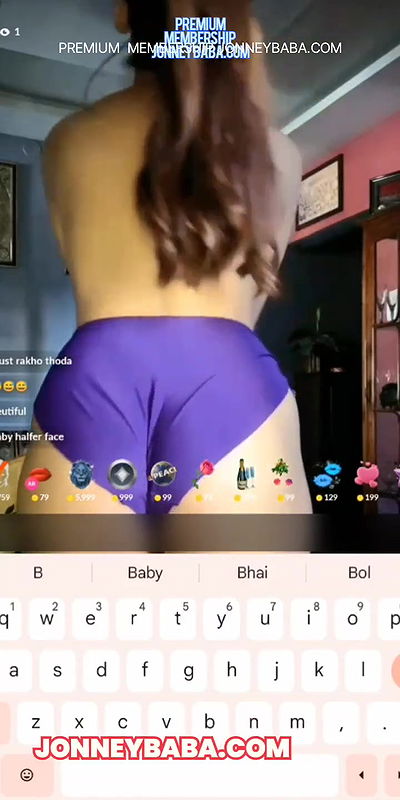 Aashi Tango exclusive nude show