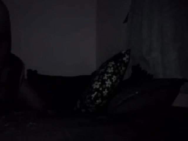 Amateur Indian girlfriend has sexy time with her horny lover