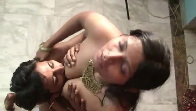 Passionate busty Indian MILF gets her shaved cunt licked