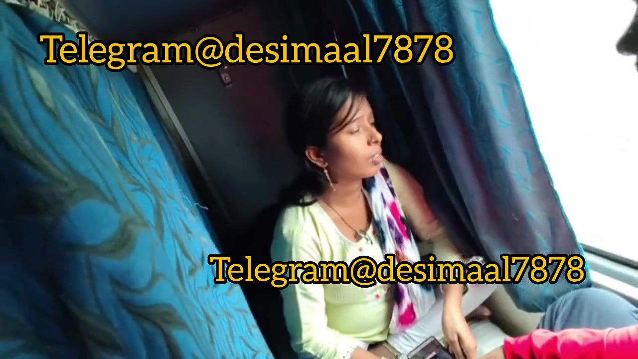 Viral couple video fuck on train part2