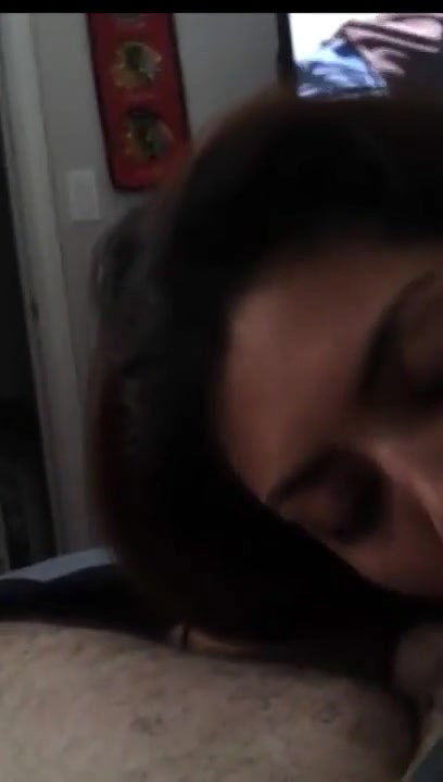 This Indian minx makes me wanna cum within seconds and she is a hot BJ giver