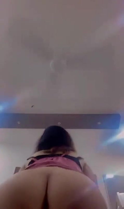 Paki Bhabhi Playing With Dildo