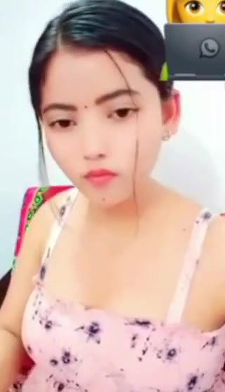 Khubsoorat Larki Showing
