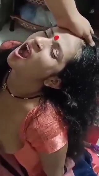 sexy maid ko kitchen me hi pela