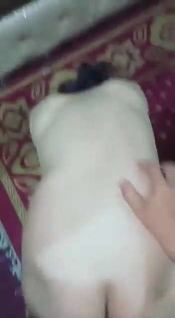 pakistani couple wife ko ghodi bana kar pela