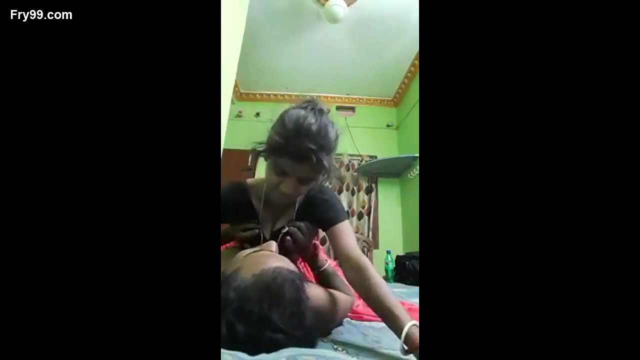 Rekha And Abhi Bangla Couple