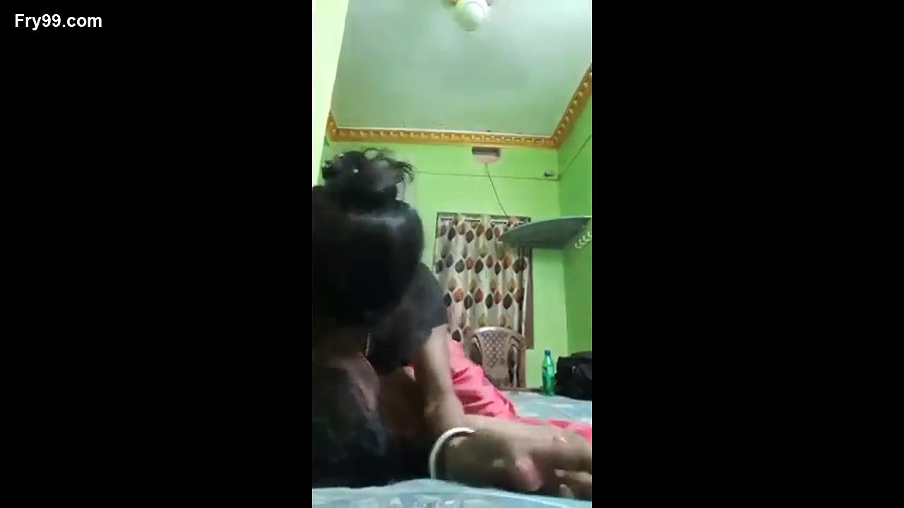 Rekha And Abhi Bangla Couple