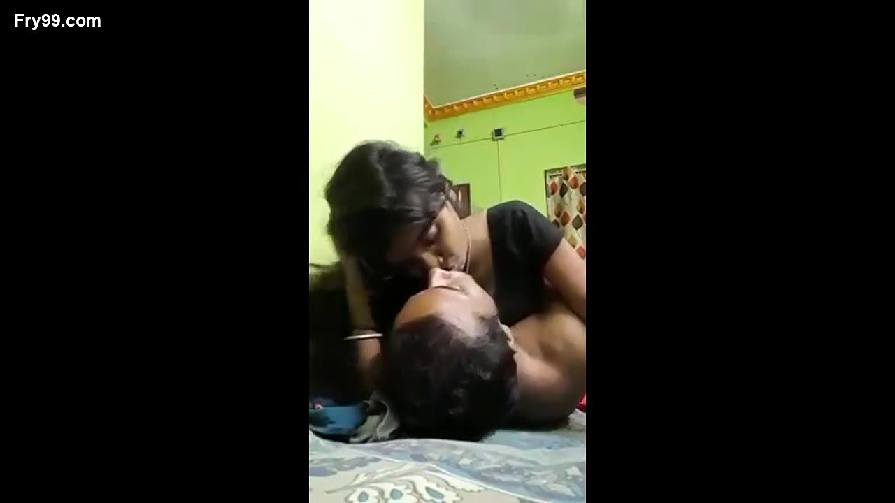 Rekha And Abhi Bangla Couple