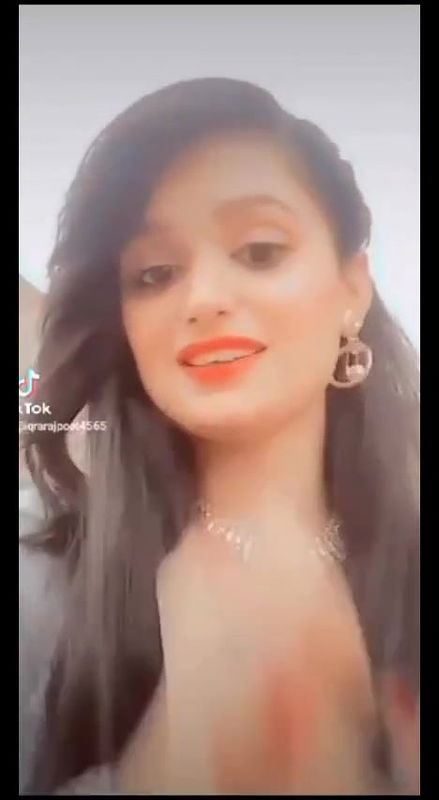 MP4 20250930 223522VLOG