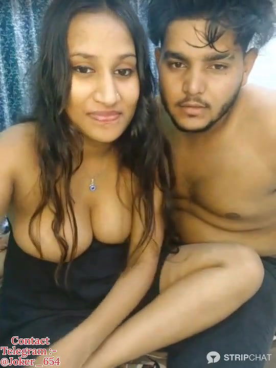 cam couple naked sex for money show recorded