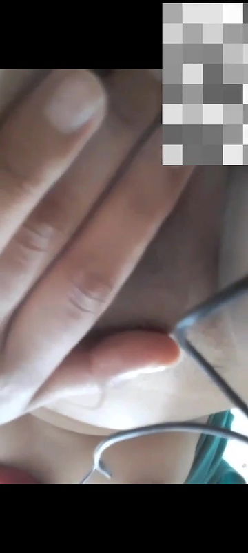 desi girl self shot naked pussy rubbing and boobs show