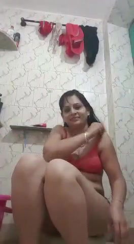awesome desi bhabhi nude bathing selfie video