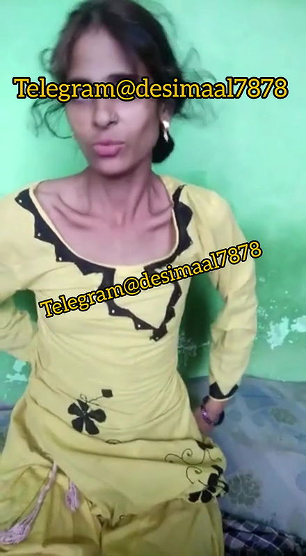 Desi mom enjoying with lover