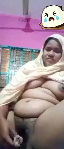 Bengali boudi hairy pussy masturbation with video call
