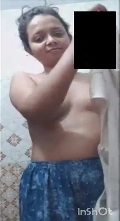 cute topless bhabhi in bathroom shows small boobs