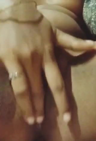 Bangladesh girls finger pussy part 1