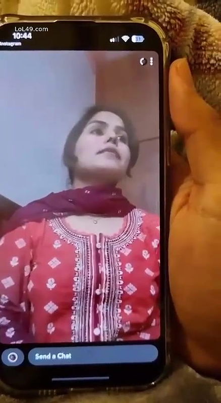 desi girl private videos showing naked big boobs