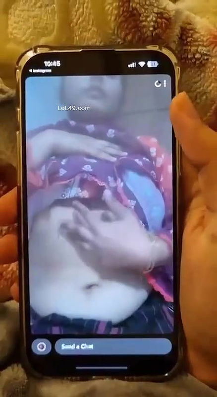 desi girl private videos showing naked big boobs